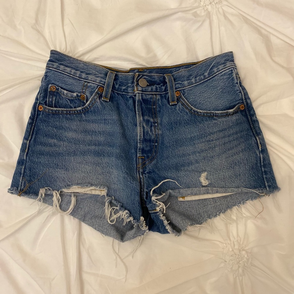 Levi’s 501 denim shorts